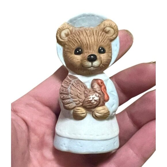 Homco Figurine Autumn Harvest Thanksgiving Bear Holiday Vintage - Picture 1 of 6